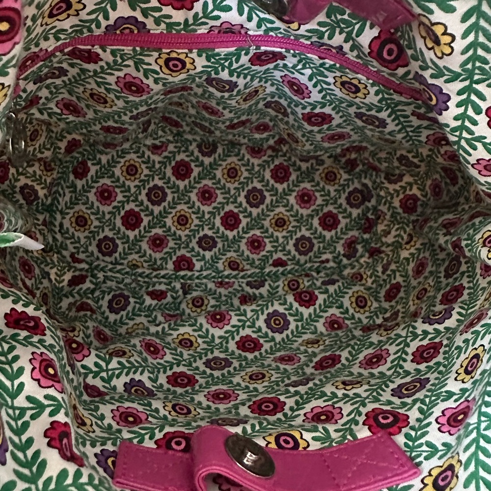 Vera Bradley Pink and Cream Shoulder Bag & Wristlet Set - Picture 10 of 16